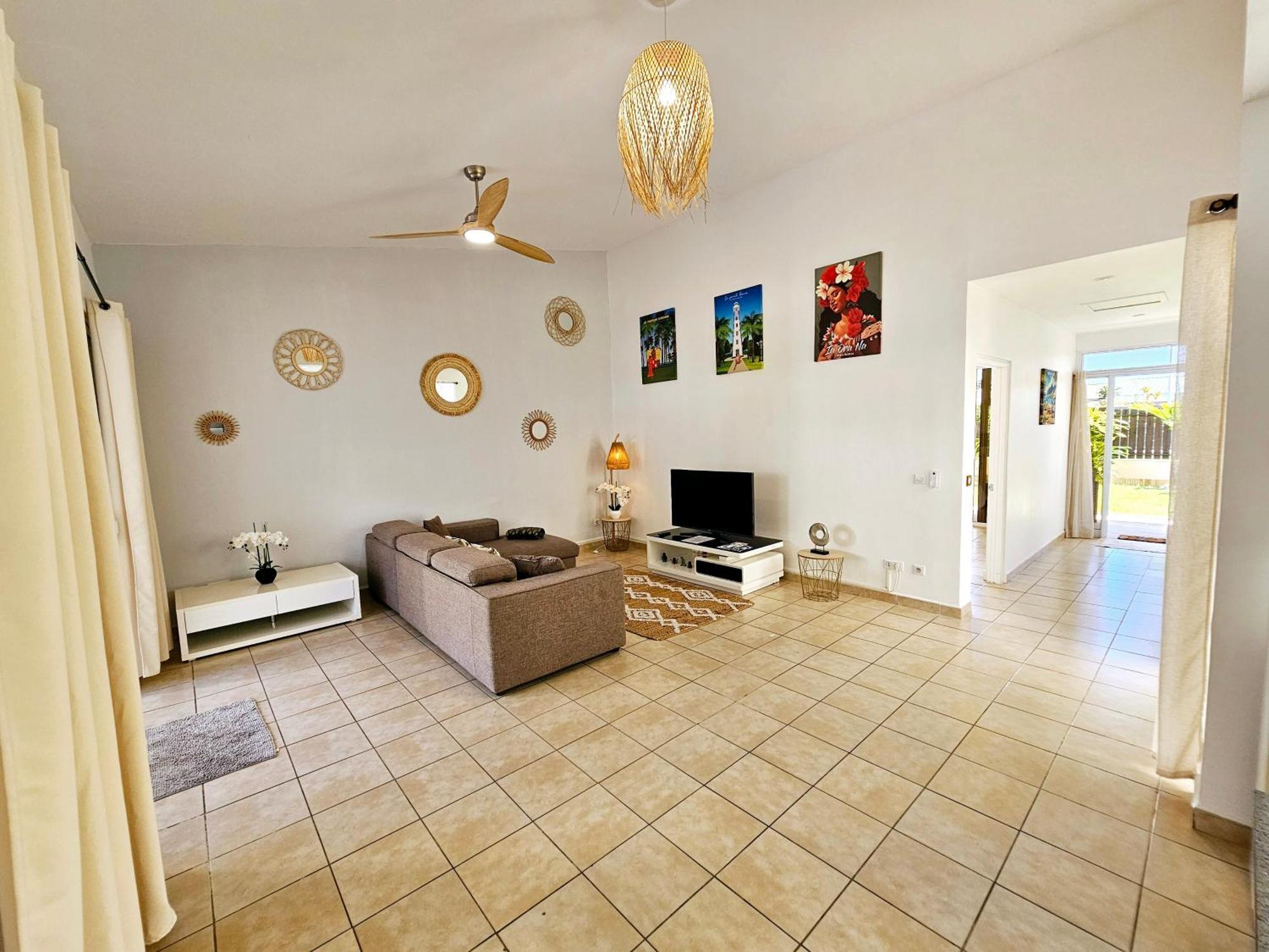 Paea Cozy House In A Private Complexヴィラ エクステリア 写真